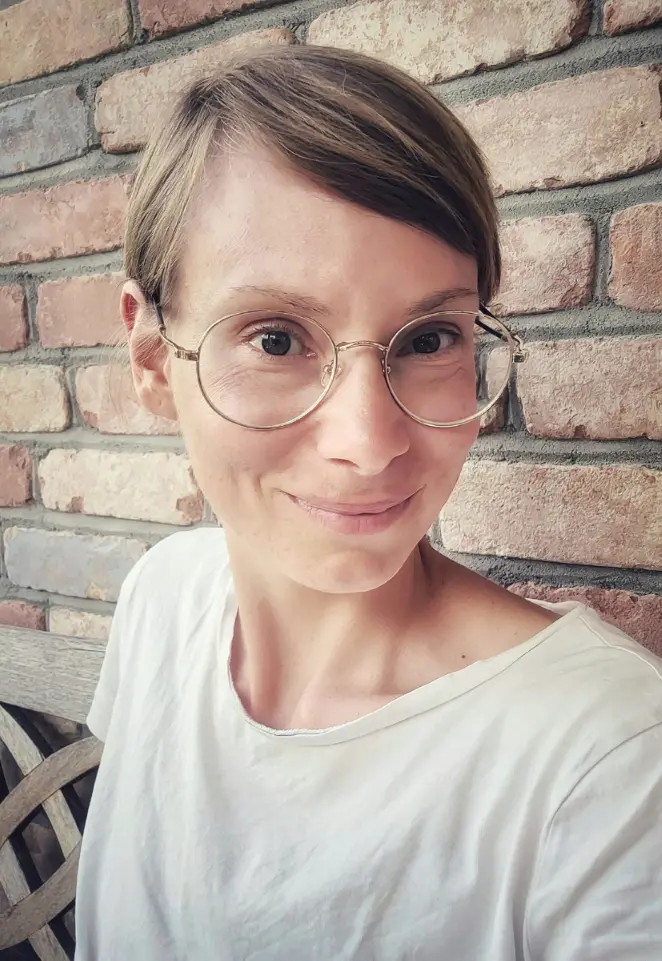 Vegan für Hunde von Andrea Kleist ist eine Ernährungsberatung für Hunde und hat sich auf die vegane Hundeernährung spezialisiert.